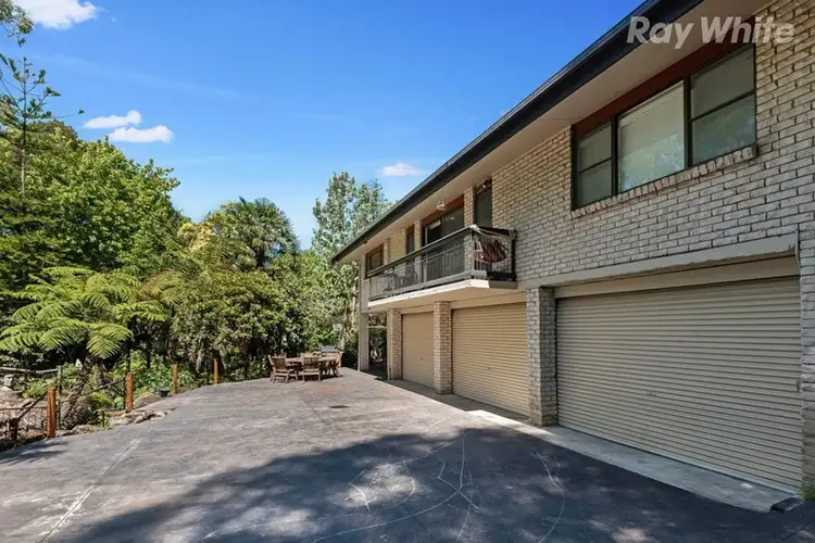 7 Pioneer Avenue