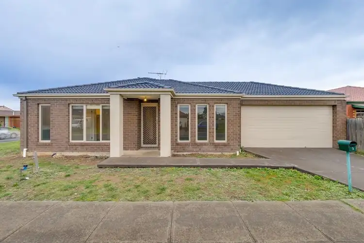 3 Bridgewater Way, Truganina VIC 3029