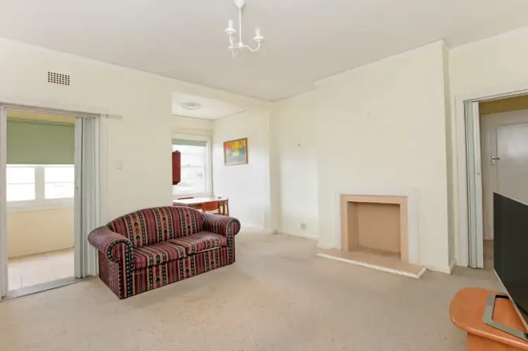 Third view of Homely apartment listing, 2/1A Fairlight Street, Manly NSW 2095