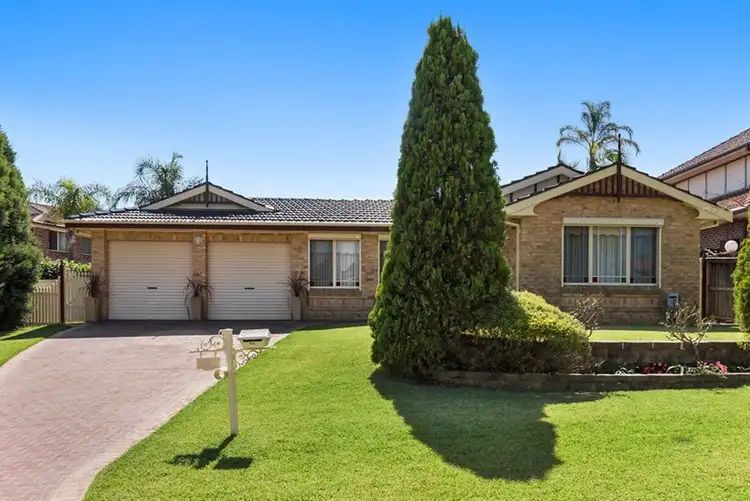7 Bickerton Avenue, Green Valley NSW 2168