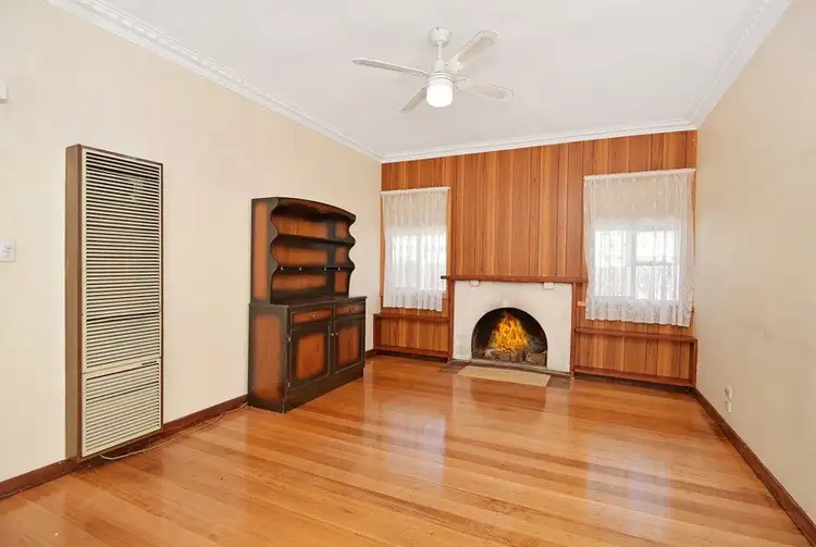 Fifth view of Homely house listing, 7 Highland Street, Kingsbury VIC 3083