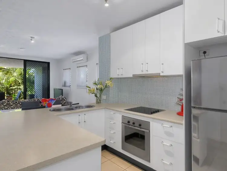 Third view of Homely unit listing, 4/47 Kent Street, Hamilton QLD 4007