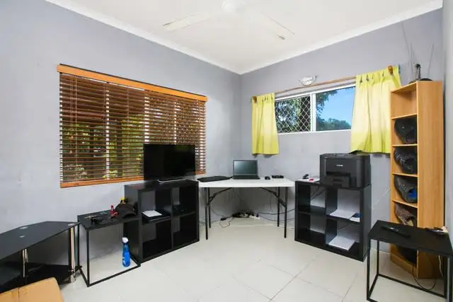Fifth view of Homely house listing, 6 Milford Close, Kanimbla QLD 4870