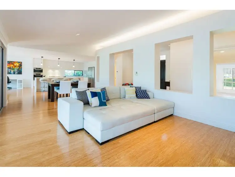 Fourth view of Homely house listing, 8 Newbury Place, Carindale QLD 4152