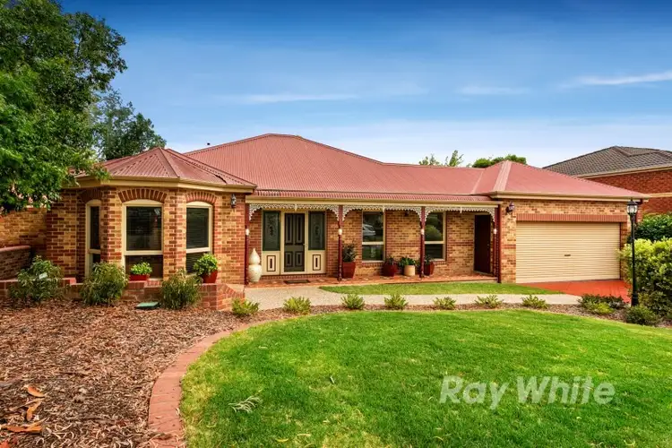 27 Crows Lane, Glen Waverley VIC 3150