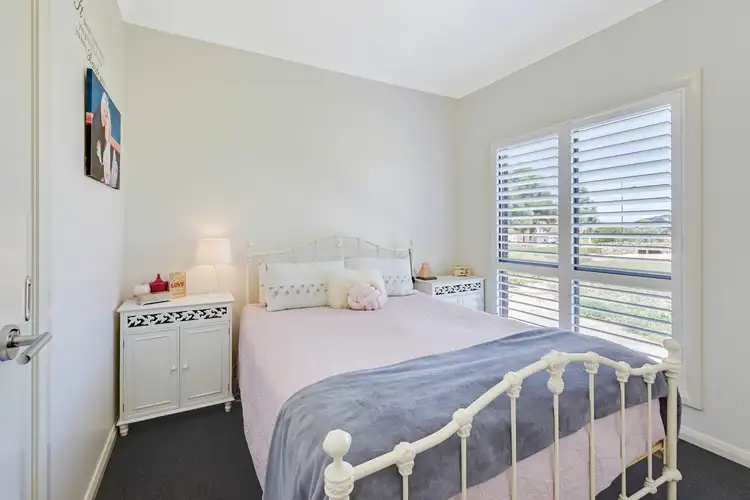 Seventh view of Homely house listing, 8 Pitch Place, Wollert VIC 3750