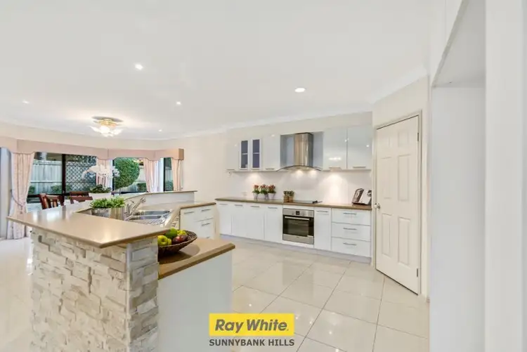 Seventh view of Homely house listing, 10 Edgeware Close, Sunnybank Hills QLD 4109