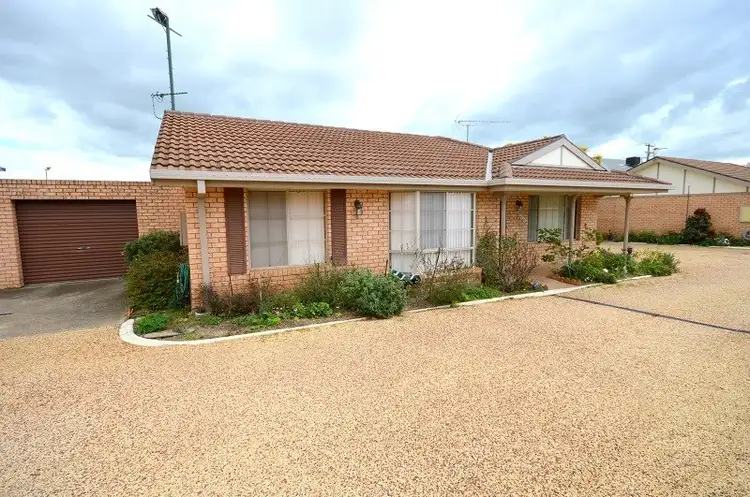 Main view of Homely unit listing, 3/35 Vaux, Cowra NSW 2794