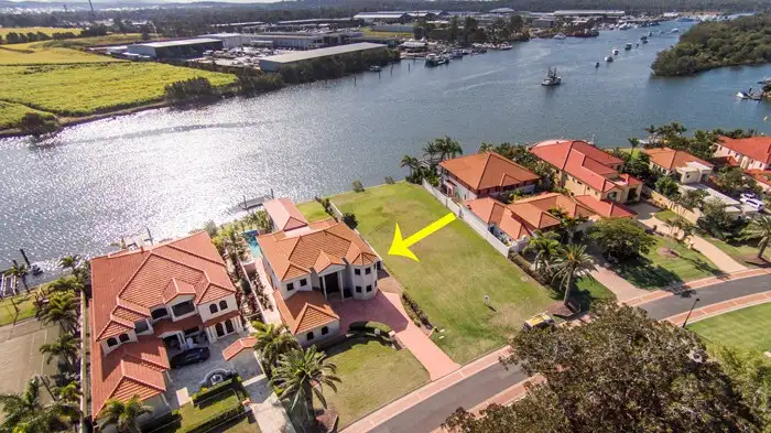 3120 Riverleigh Drive, Hope Island QLD 4212
