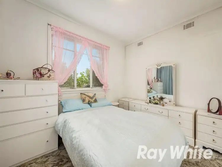 Seventh view of Homely house listing, 4 Wembley Court, Forest Hill VIC 3131