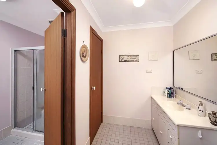 Fifth view of Homely villa listing, 1/22 Stornaway Crescent, Berkeley Vale NSW 2261
