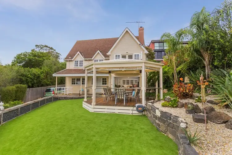 4 Heathfield Court, Newtown VIC 3220