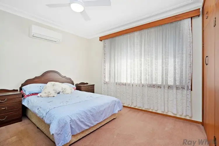 Fifth view of Homely house listing, 8 Wakehurst Crescent, Metford NSW 2323