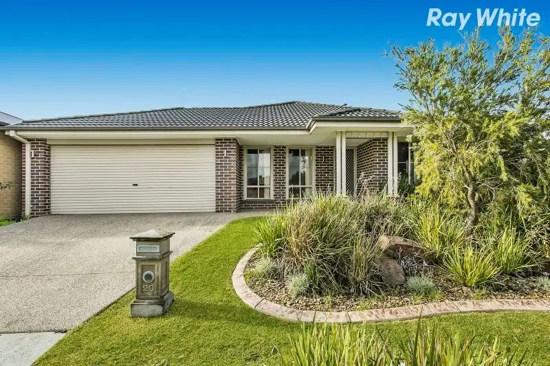Main view of Homely house listing, 20 Chestnut Chase, Pakenham VIC 3810
