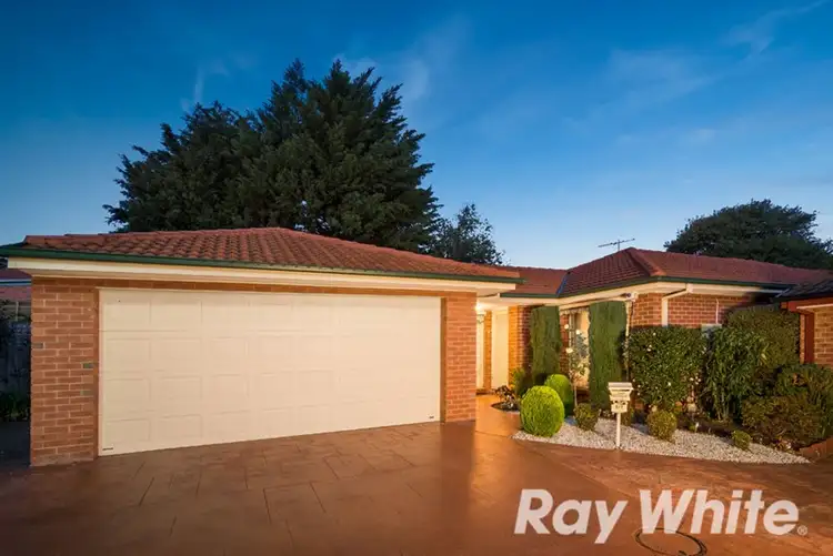 2/7 Leo Close, Wantirna South VIC 3152