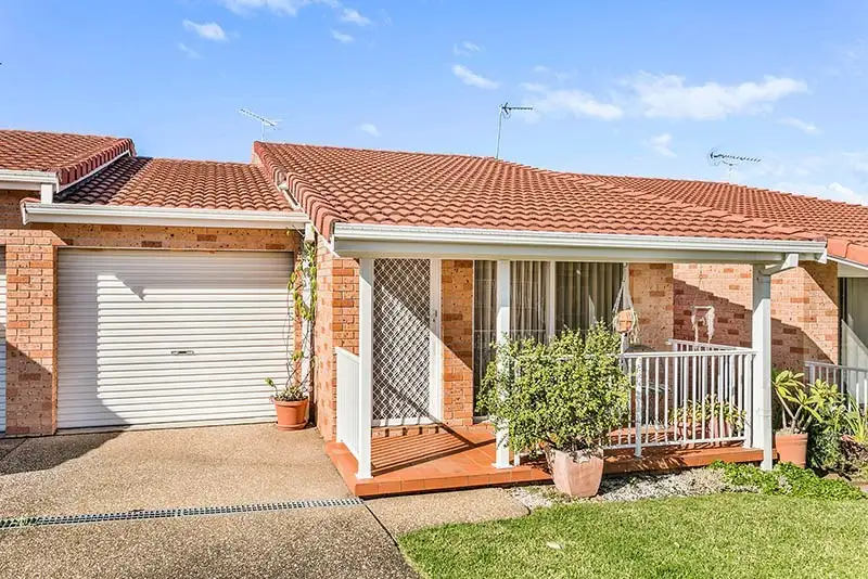 Main view of Homely villa listing, 2/31-35 Mary Street, Shellharbour NSW 2529