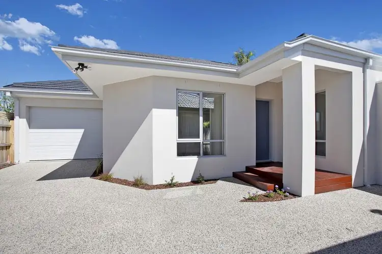 Main view of Homely townhouse listing, 2/3 Houston Street, Mentone VIC 3194