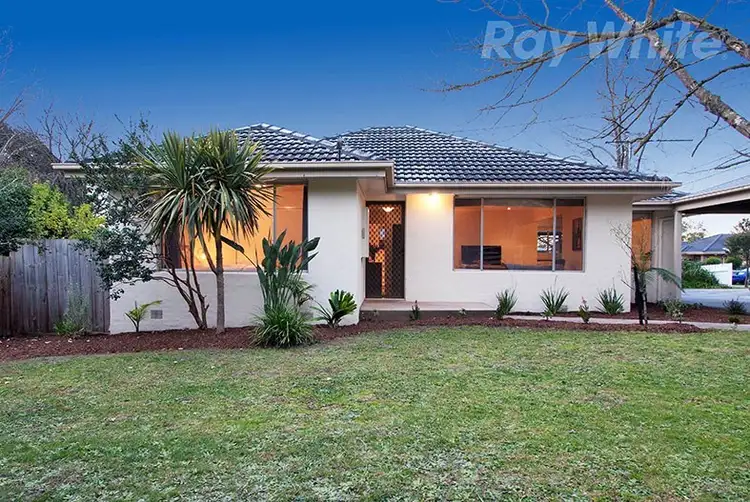 59 FARADAY Road, Croydon South VIC 3136
