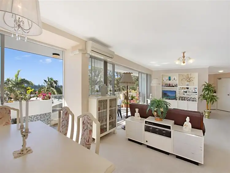 Fourth view of Homely unit listing, 4/1 Hill Avenue, Burleigh Heads QLD 4220
