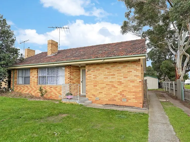 11 Dearborn Parade, Corio VIC 3214