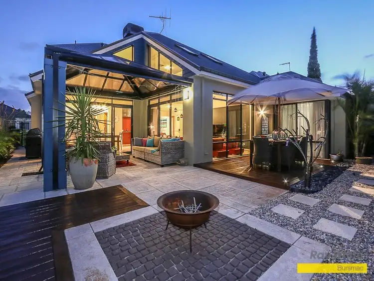 21 Coralvine Grange, Stirling WA 6021