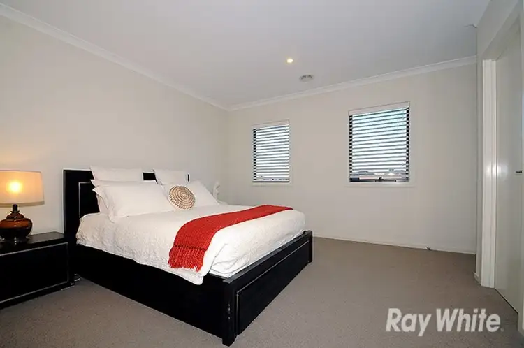 Sixth view of Homely townhouse listing, 19 Merrimack Crescent, Keysborough VIC 3173