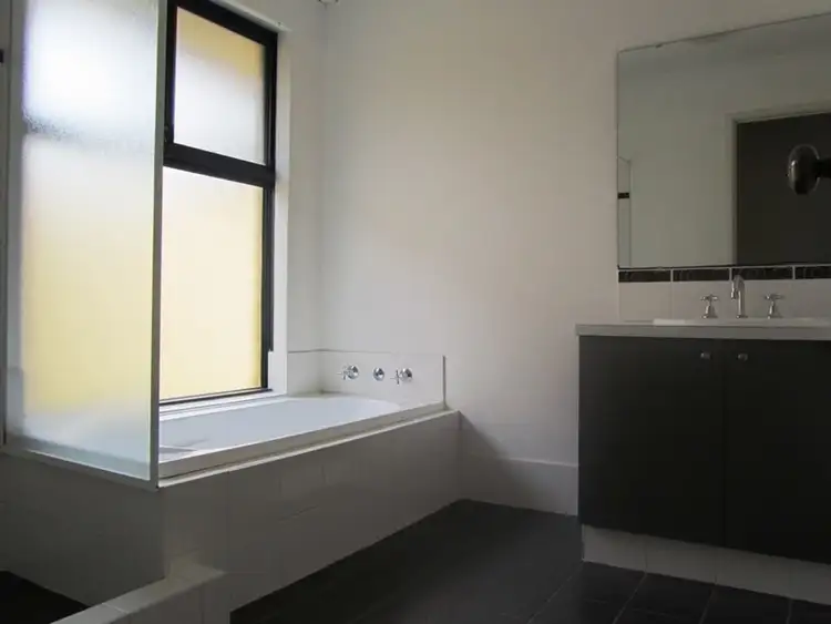 Sixth view of Homely house listing, 31 Clarinda Avenue, Orelia WA 6167