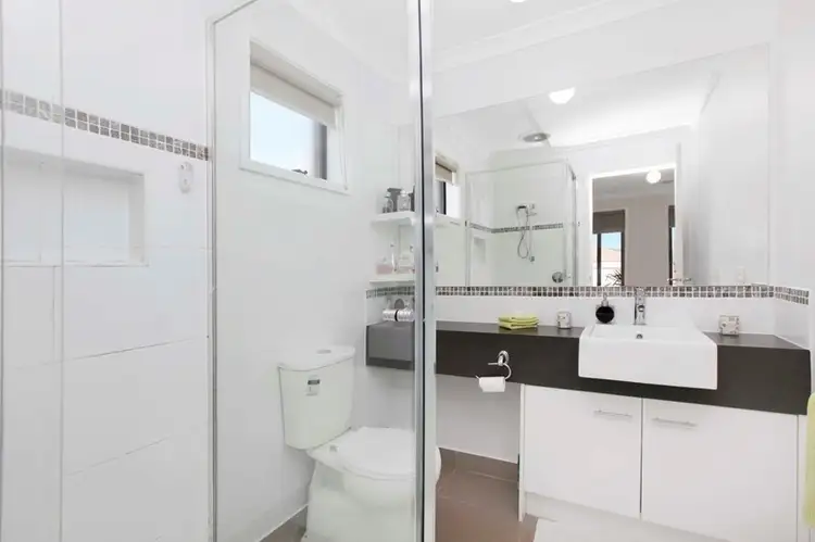 Seventh view of Homely house listing, 18 Arum Walk, Mernda VIC 3754