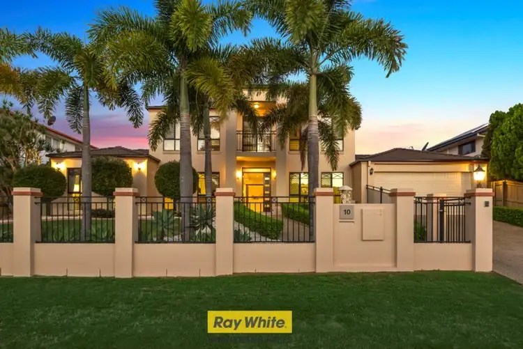 Second view of Homely house listing, 10 Edgeware Close, Sunnybank Hills QLD 4109