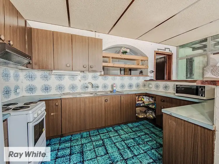 Sixth view of Homely house listing, 11 Lindley Street, Embleton WA 6062