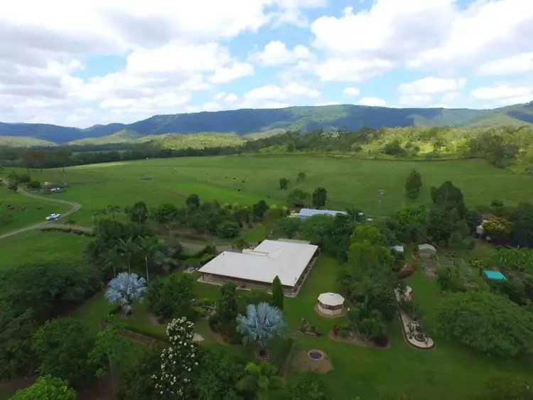 90055 Bruce Highway, Sarina QLD 4737