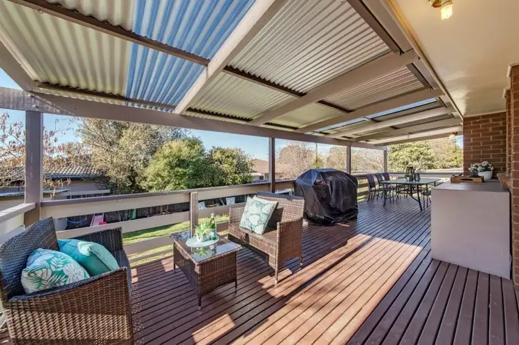 1 Mocatta Place, Latham ACT 2615