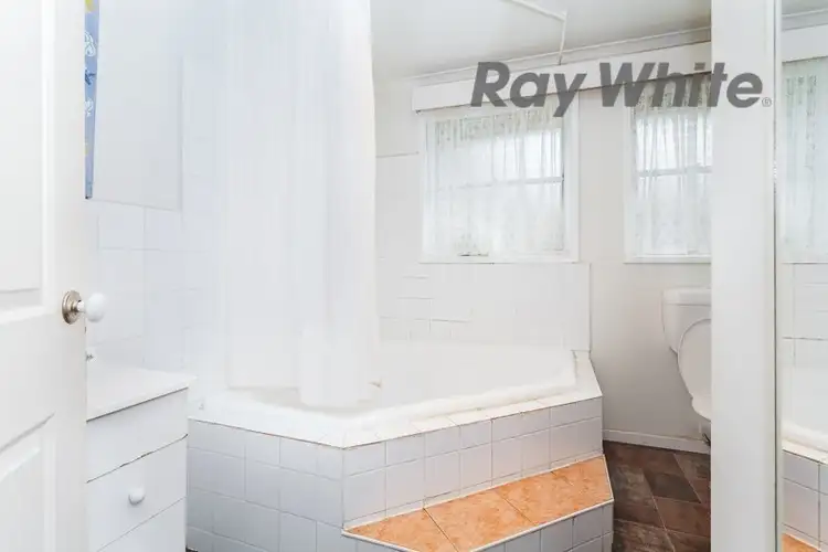 Sixth view of Homely house listing, 2 Torrens Court, Hastings VIC 3915