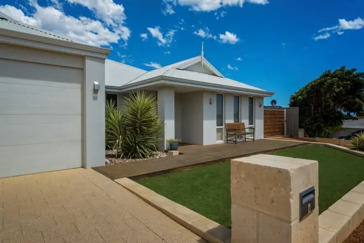 6 McGragh Court, Tarcoola Beach WA 6530