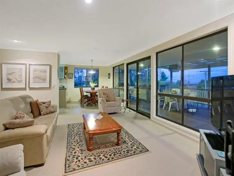 Fourth view of Homely house listing, 17 Martinelli Avenue, Banora Point NSW 2486