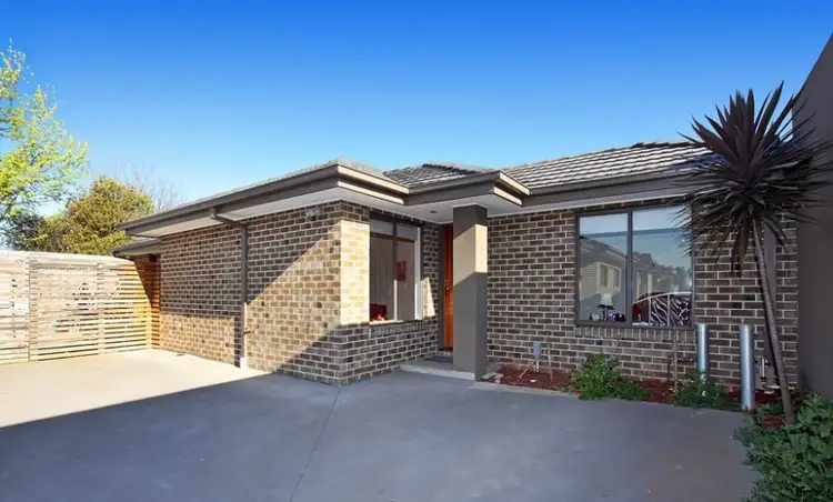 Main view of Homely unit listing, 4/19 Poplar Street, Thomastown VIC 3074