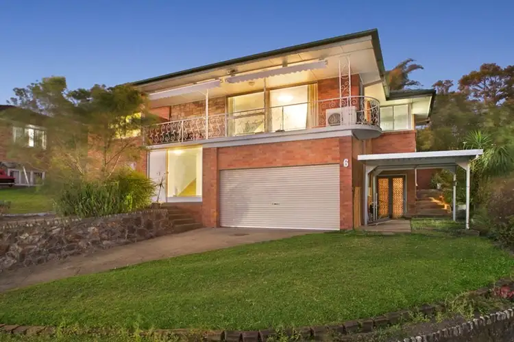 6 Cluden Street, Holland Park West QLD 4121