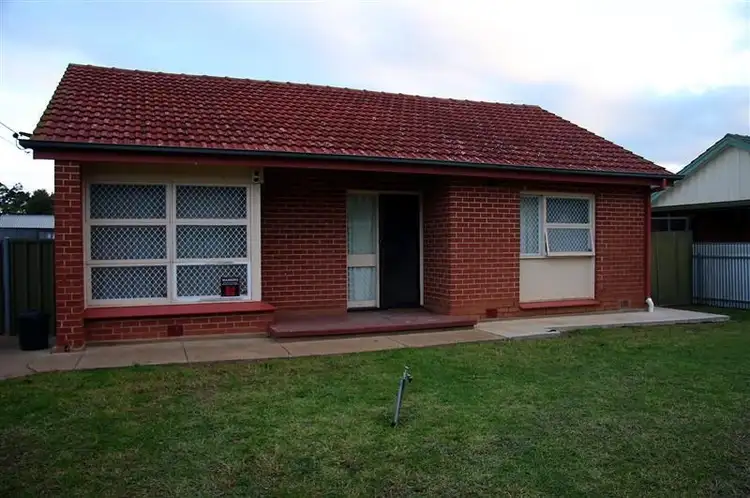 33 Hinsley Road, Smithfield Plains SA 5114