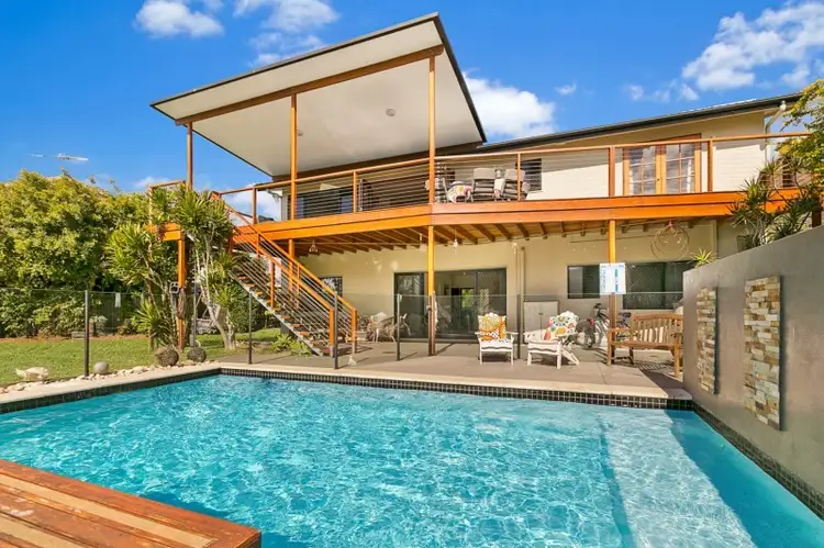 7 Ruth Street, Birkdale QLD 4159