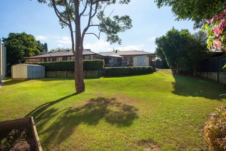 Second view of Homely house listing, 39 Mansfield Place, Mansfield QLD 4122