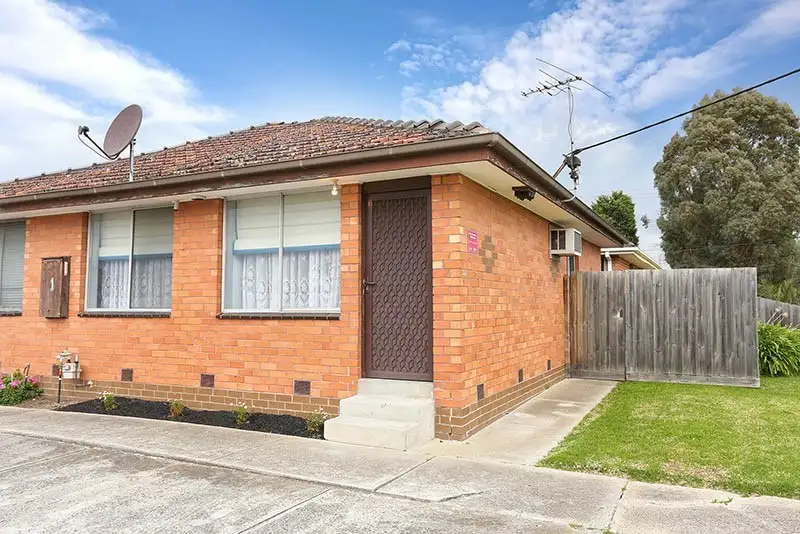 Main view of Homely unit listing, 1/22 Currajong Street, Thomastown VIC 3074