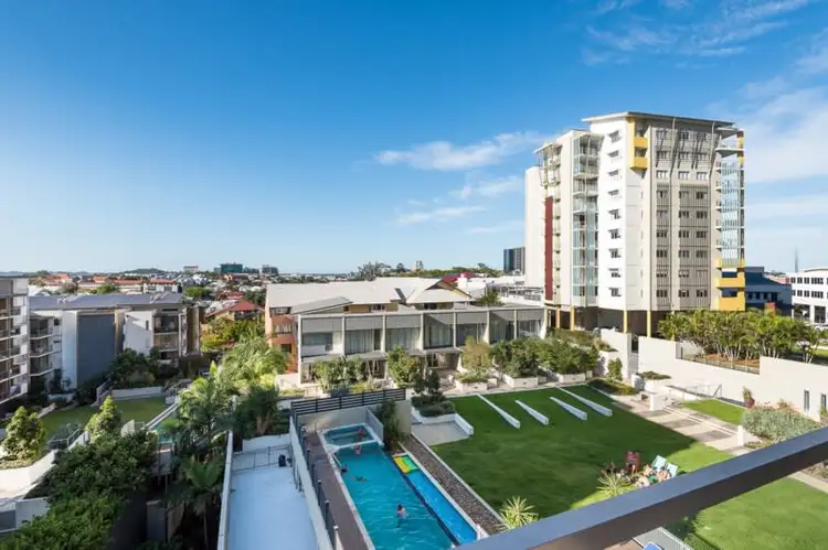 Main view of Homely apartment listing, 7/170 Leichhardt Street, Spring Hill QLD 4000