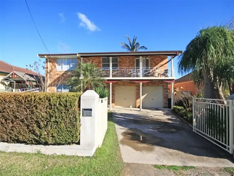 13 Edgar Street, Macquarie Fields NSW 2564