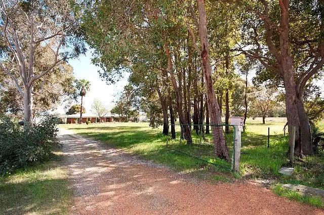 405 Campersic Road, Herne Hill WA 6056