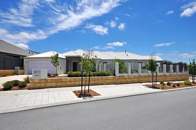 19 Thomby Avenue, Aveley WA 6069