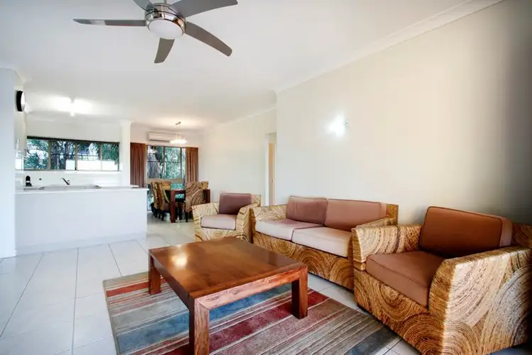 7/2 Eshelby Drive, Cannonvale QLD 4802