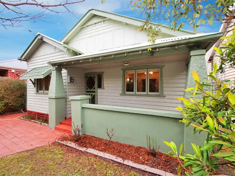 17 Cook Street, Brunswick West VIC 3055