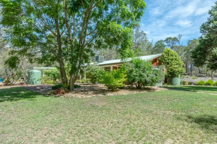 12 Pinnell Road, Crows Nest QLD 4355