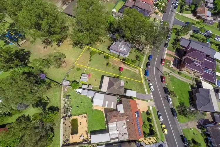 13A Chesham Parade, Glenfield NSW 2167