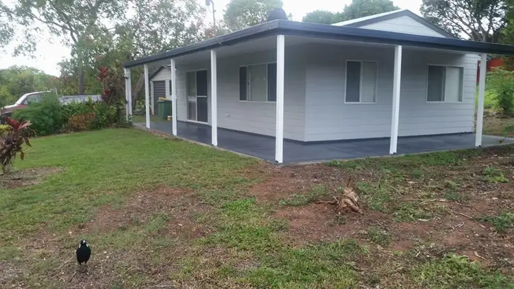 13 Kings Road, Russell Island QLD 4184